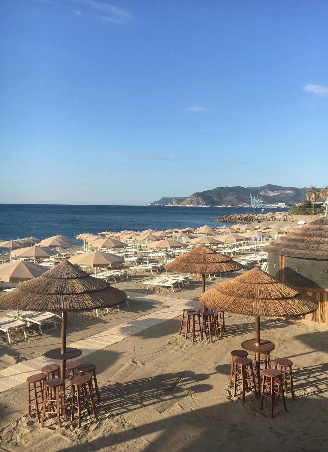 Don Pedro Beach House Савона Экстерьер фото
